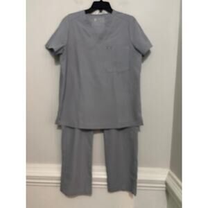 Figs Gray Women's Scrub Set
